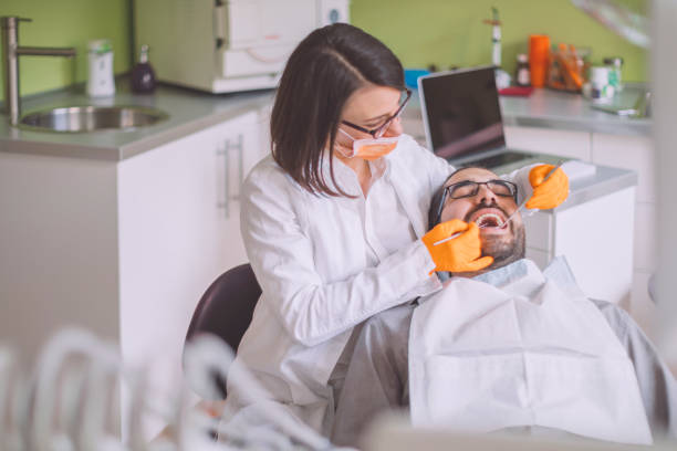 Best Cosmetic Emergency Dentistry in Capac, MI